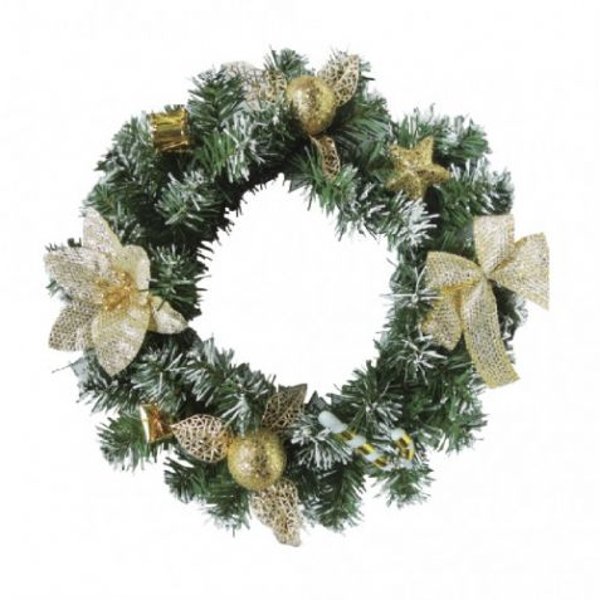 Christmas Wreath in Awesome Look